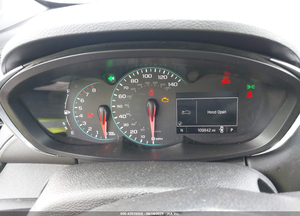 2018 CHEVROLET TRAX VIN: 3GNCJLSB1JL285667