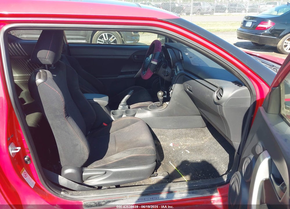 2013 SCION TC VIN: JTKJF5C74D3052639