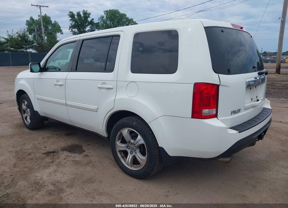 2014 HONDA PILOT EX-L VIN: 5FNYF4H51EB026883