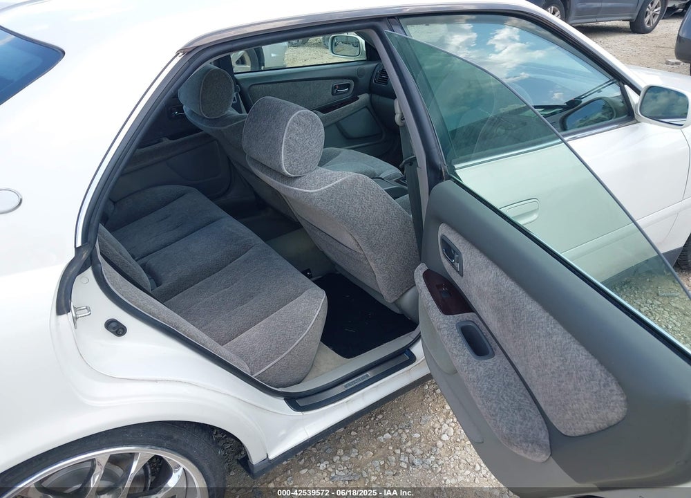 1996 TOYOTA AVALON (CANADA) VIN: 0000JZX1000035160