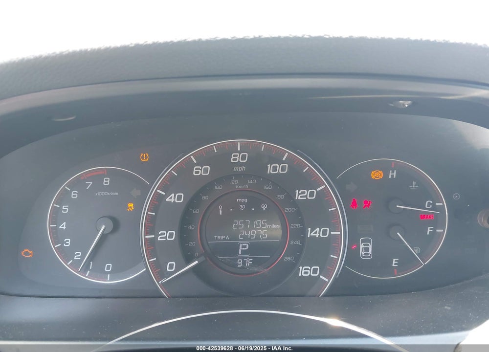 2013 HONDA ACCORD VIN: 1HGCR2F53DA059904