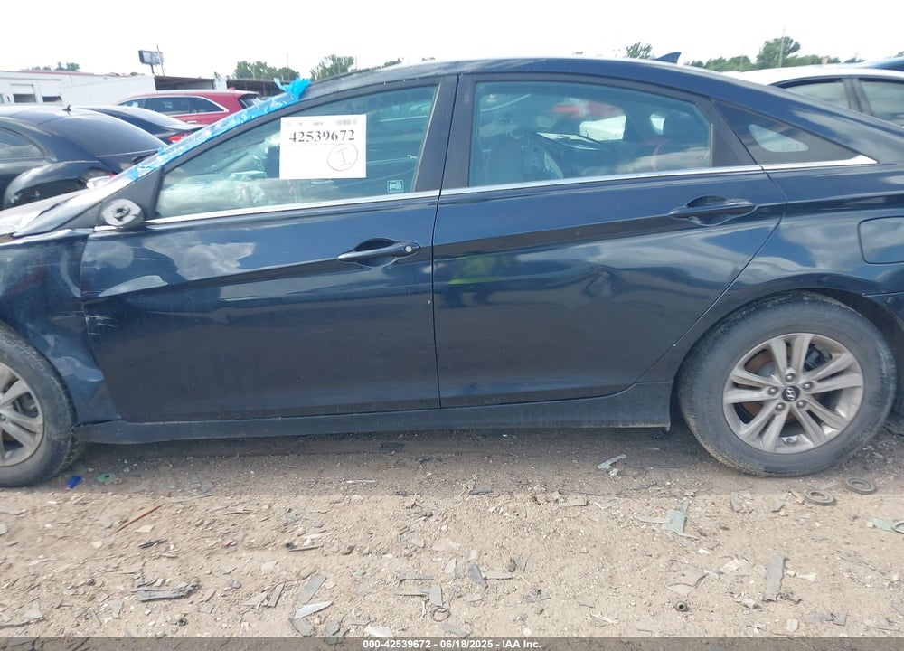 2013 HYUNDAI SONATA VIN: 5NPEB4AC0DH570489