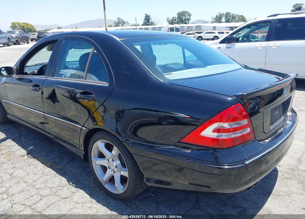 2007 MERCEDES-BENZ C 230 VIN: WDBRF52HX7F888302
