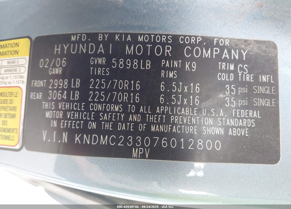 2007 HYUNDAI ENTOURAGE GLS/LIMITED/SE VIN: KNDMC233076012800