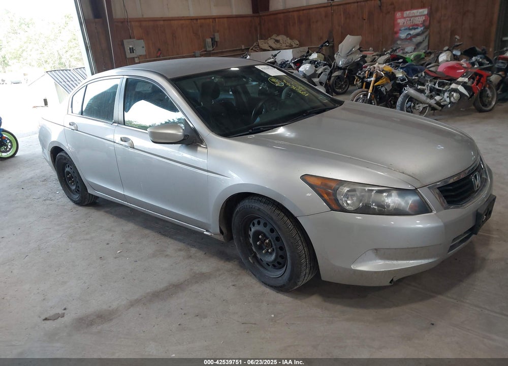2010 HONDA ACCORD 2.4 LX-P VIN: 1HGCP2F45AA165585