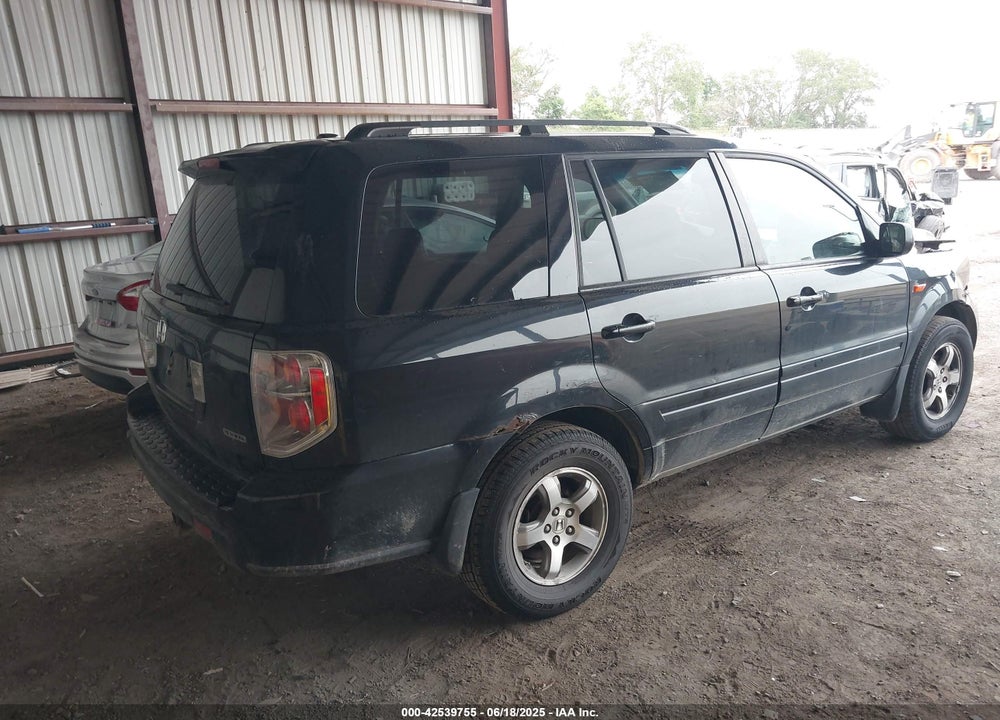 2006 HONDA PILOT VIN: 2HKYF18546H564673