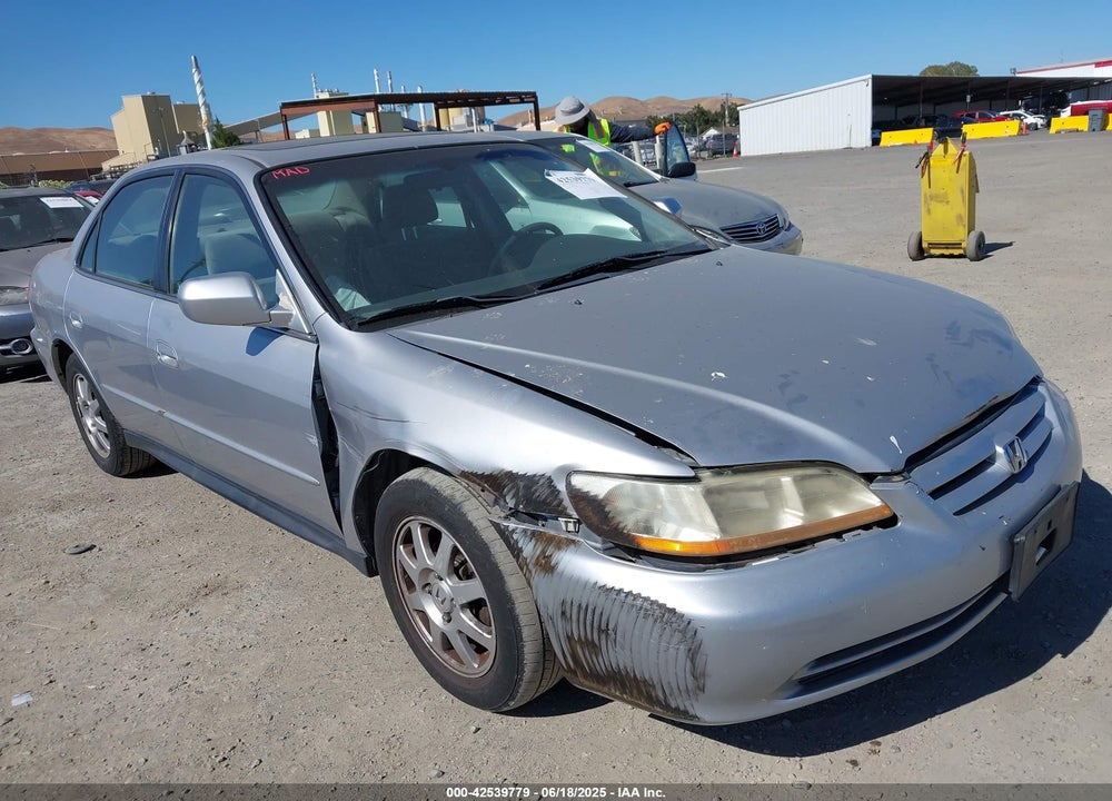 2002 HONDA ACCORD 2.3 EX/2.3 SE VIN: JHMCG66882C016679