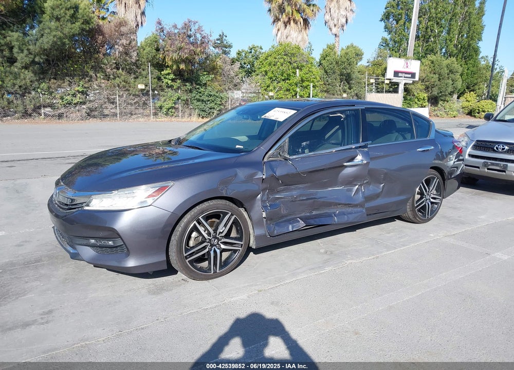 2017 HONDA ACCORD TOURING V6 VIN: 1HGCR3F97HA030310