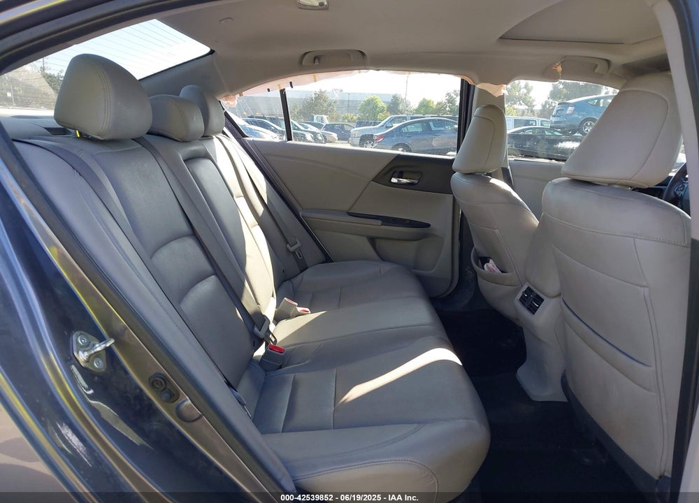 2017 HONDA ACCORD TOURING V6 VIN: 1HGCR3F97HA030310