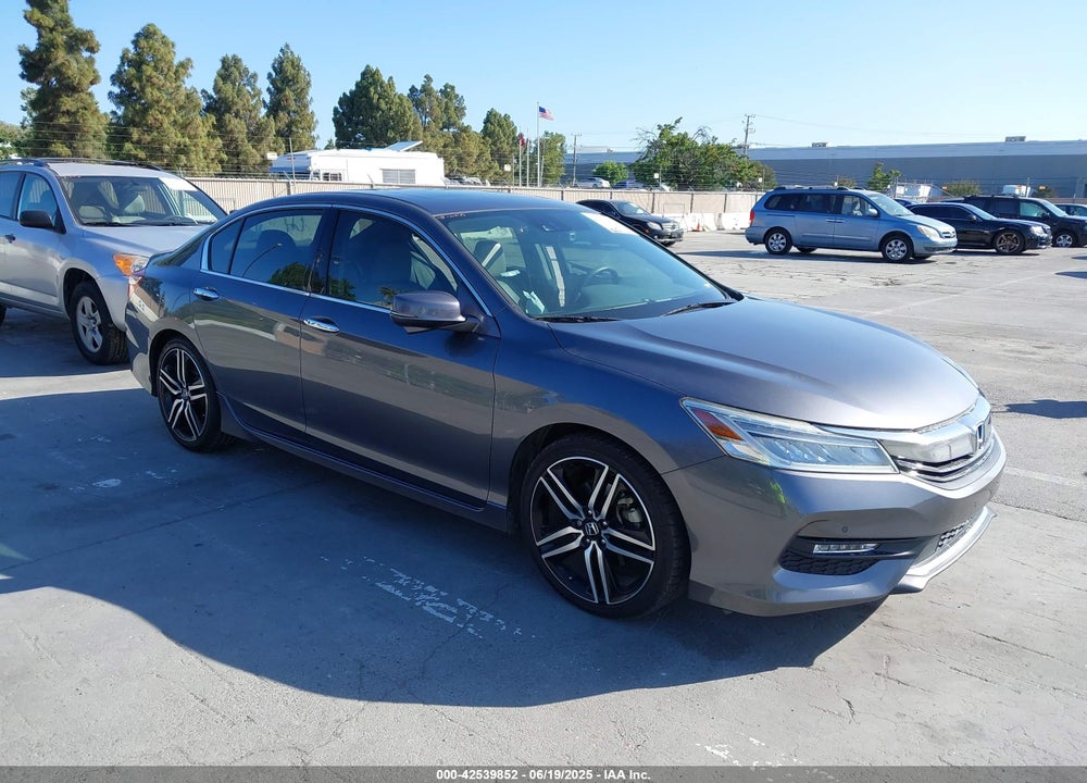 2017 HONDA ACCORD TOURING V6 VIN: 1HGCR3F97HA030310