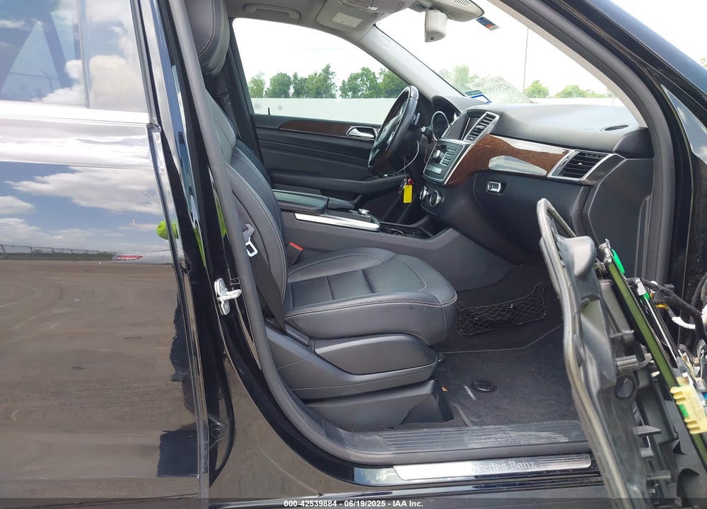 2013 MERCEDES-BENZ M-CLASS VIN: 4JGDA5JBXDA196701