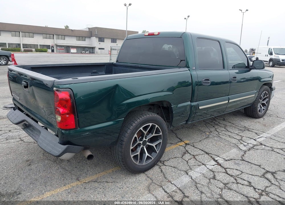 2005 CHEVROLET SILVERADO 1500 LS VIN: 2GCEC13T751154242