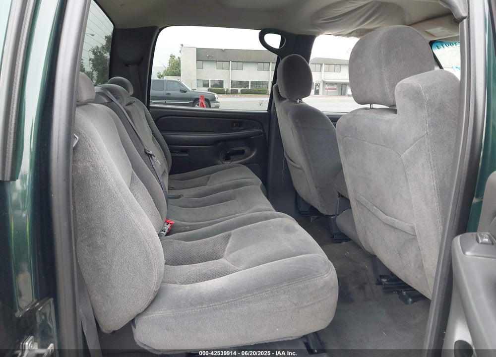 2005 CHEVROLET SILVERADO 1500 LS VIN: 2GCEC13T751154242