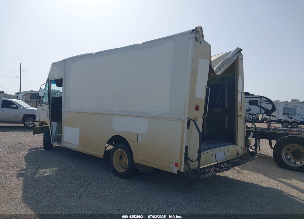 2022 FREIGHTLINER MT45G VIN: 4UZAC1GA4NCNK3636