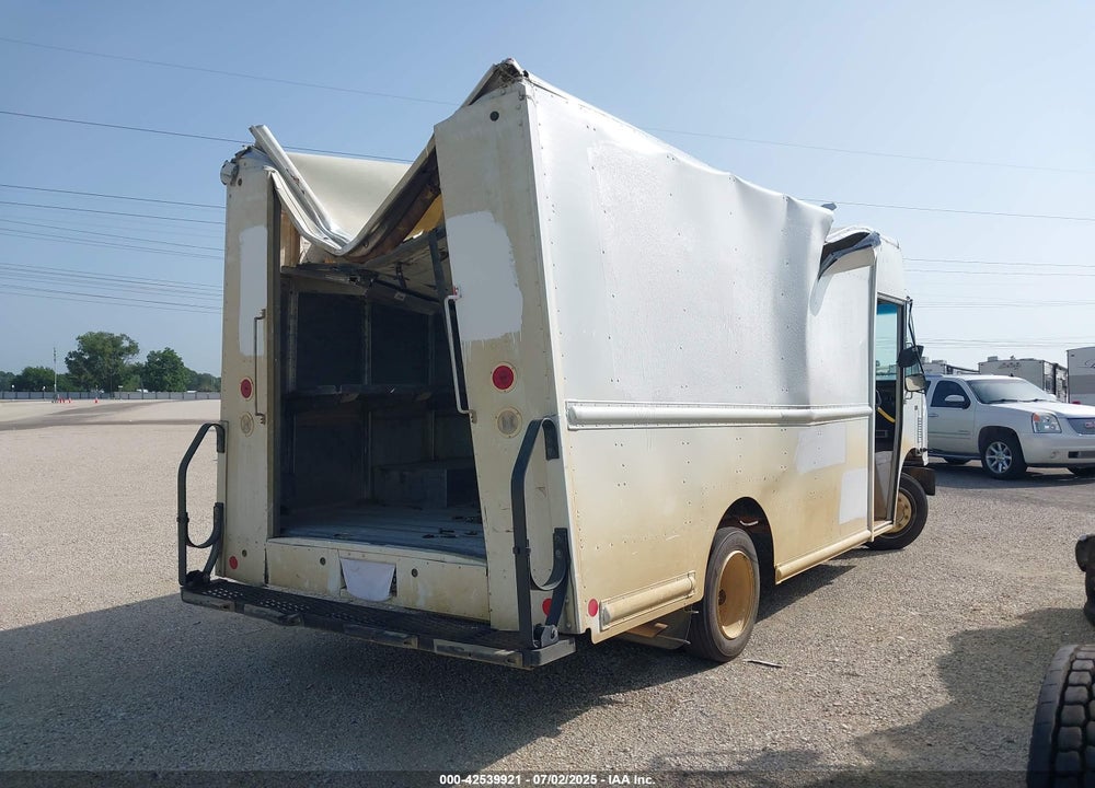 2022 FREIGHTLINER MT45G VIN: 4UZAC1GA4NCNK3636