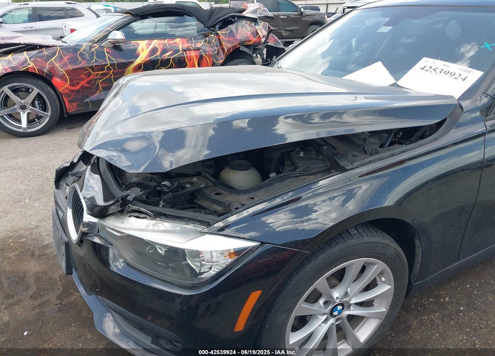 2017 BMW 3 SERIES VIN: WBA8A9C54HK620195