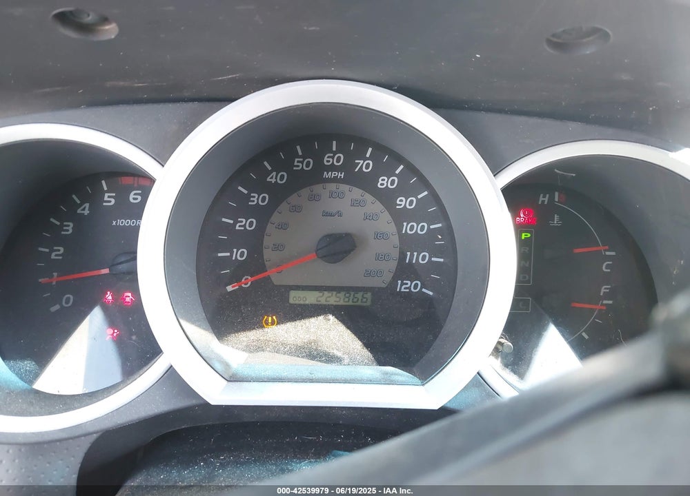 2011 TOYOTA TACOMA VIN: 5TFJU4GN7BX001027