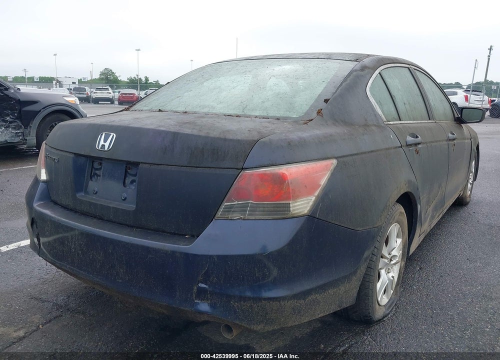 2008 HONDA ACCORD 2.4 LX-P VIN: 1HGCP264X8A165057