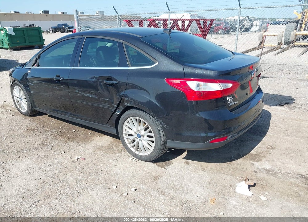2012 FORD FOCUS VIN: 1FAHP3H28CL467746