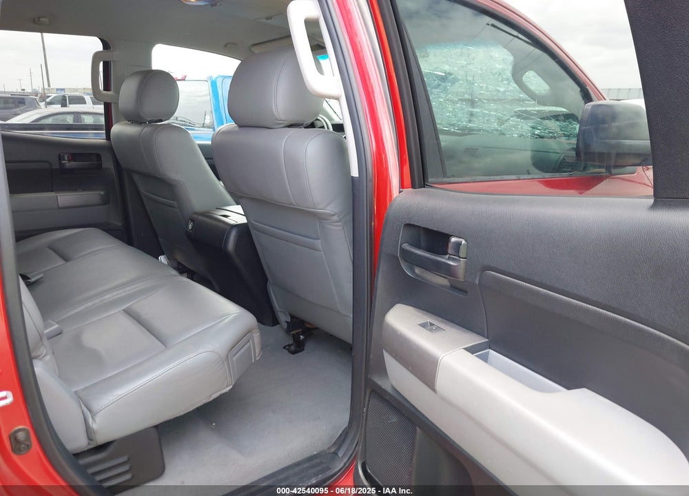 2011 TOYOTA TUNDRA VIN: 5TFRM5F16BX036164