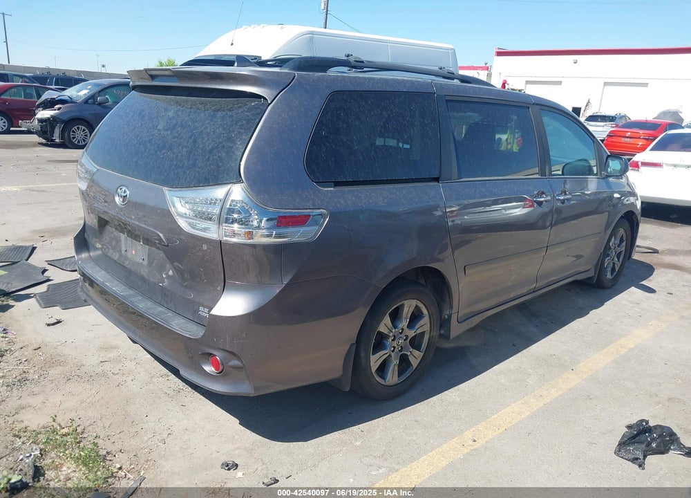 2019 TOYOTA SIENNA VIN: 5TDEZ3DC7KS223251