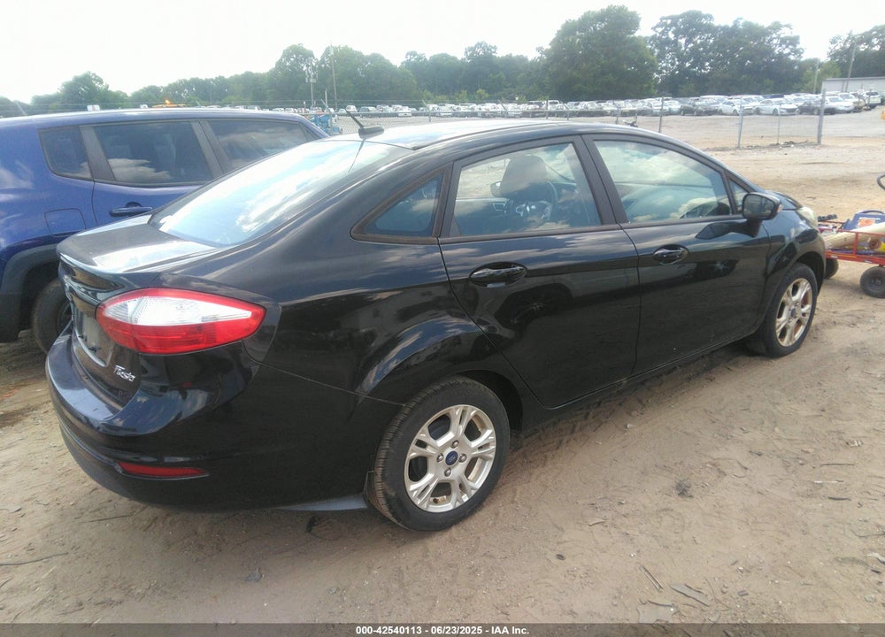 2016 FORD FIESTA VIN: 3FADP4BJ1GM156068