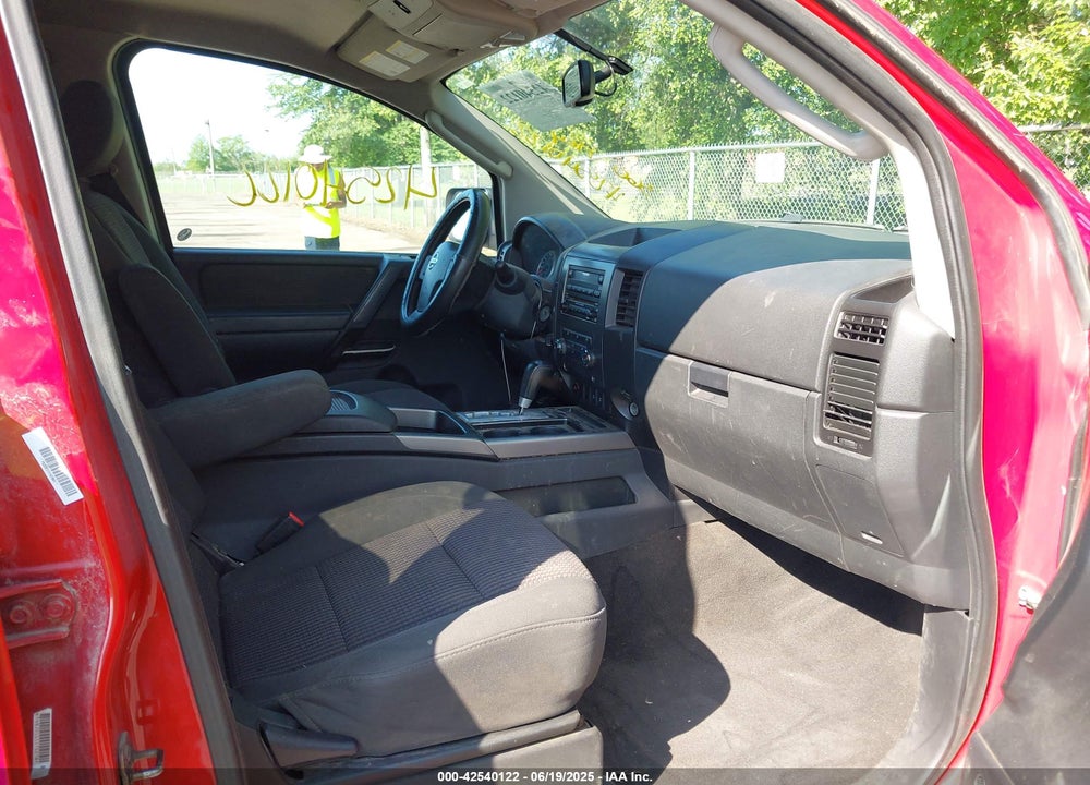 2011 NISSAN TITAN VIN: 1N6BA0EC1BN317541