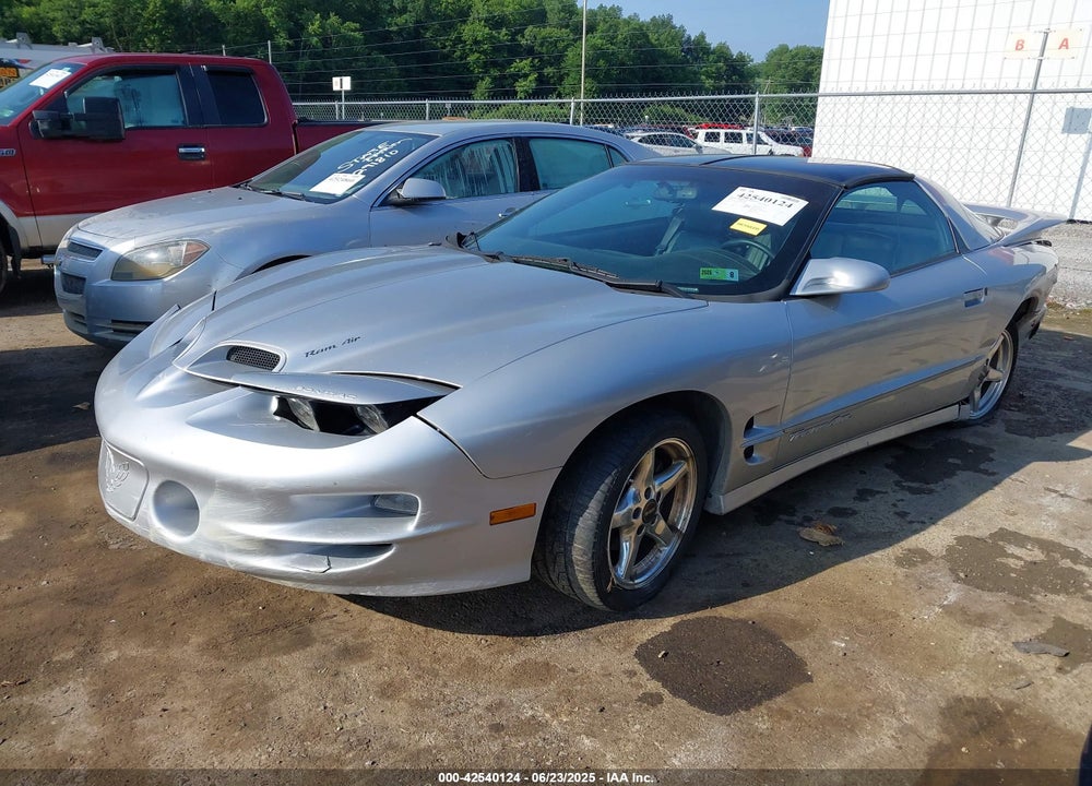 2000 PONTIAC FIREBIRD TRANS AM VIN: 2G2FV22G9Y2156103