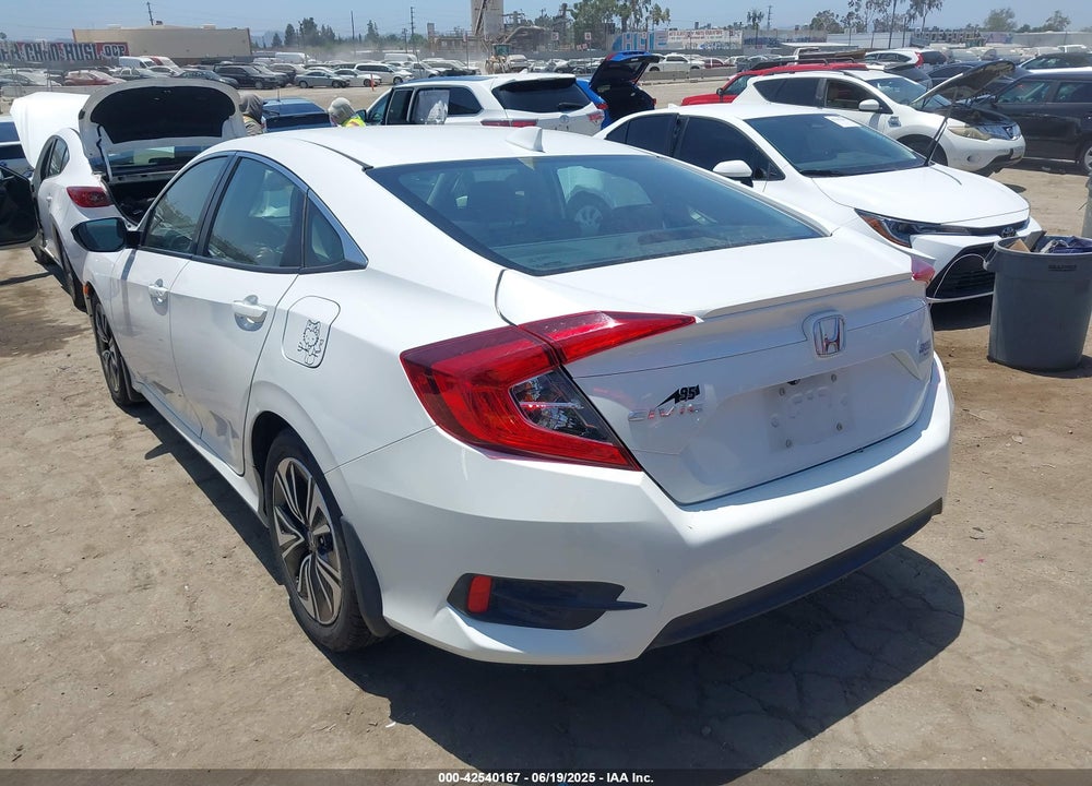 2017 HONDA CIVIC VIN: 2HGFC1F32HH655889