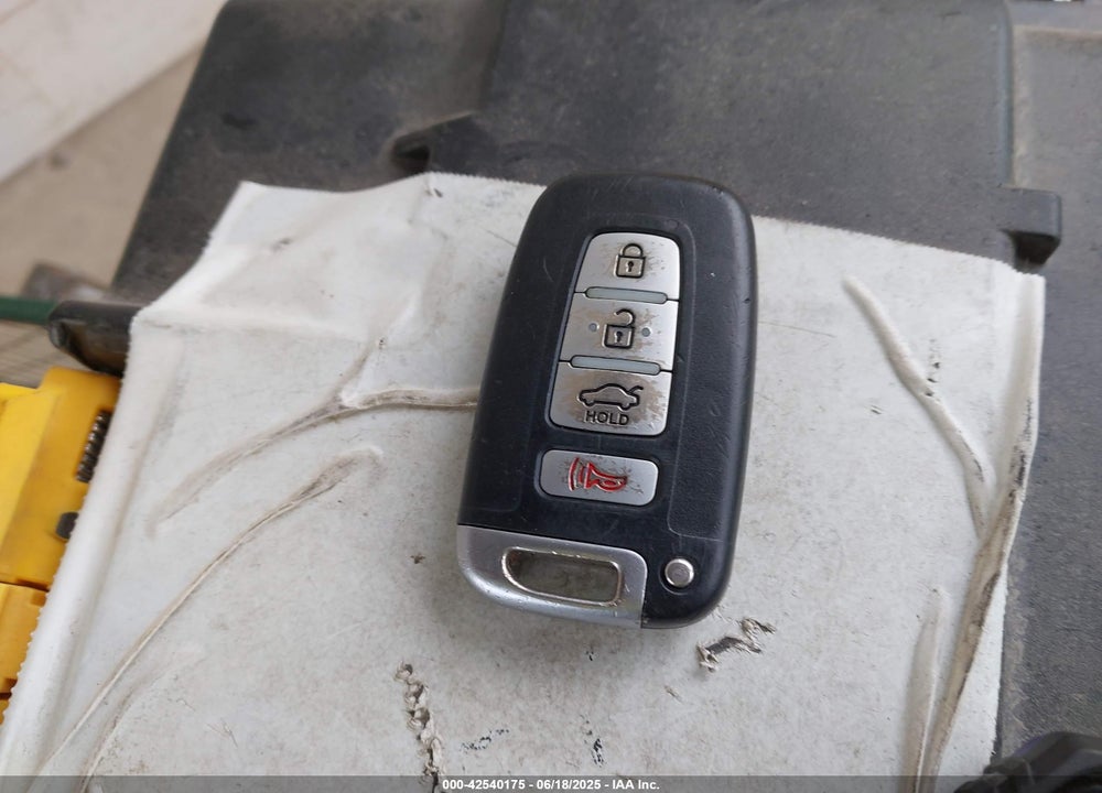 2012 KIA OPTIMA HYBRID VIN: KNAGM4AD1C5021813