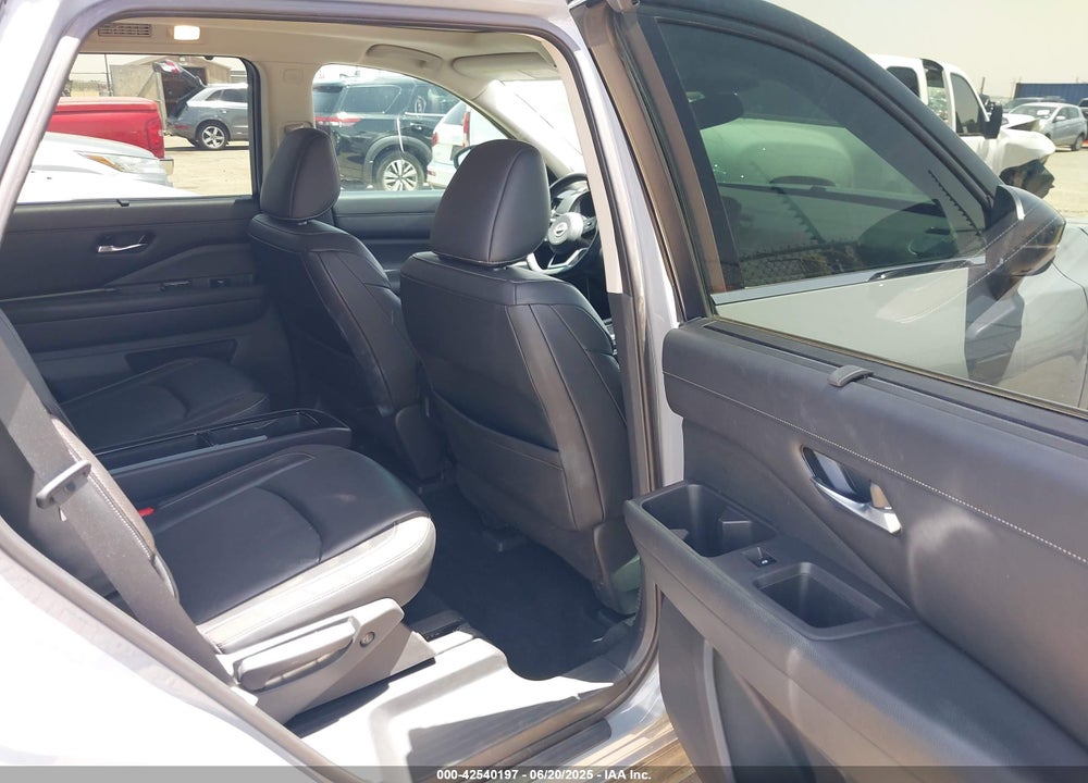 2022 NISSAN PATHFINDER VIN: 5N1DR3CB3NC203813
