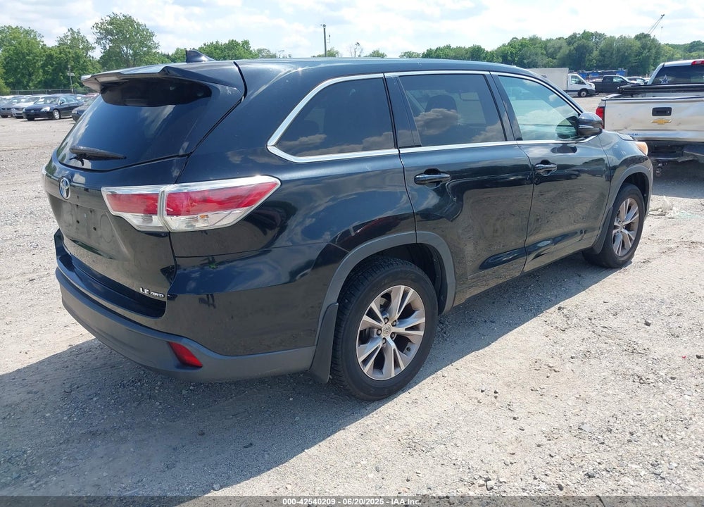 2014 TOYOTA HIGHLANDER LE PLUS V6 VIN: 5TDBKRFH6ESO42391