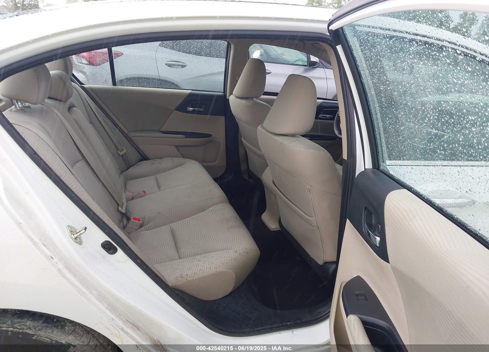 2016 HONDA ACCORD VIN: 1HGCR2F34GA165359