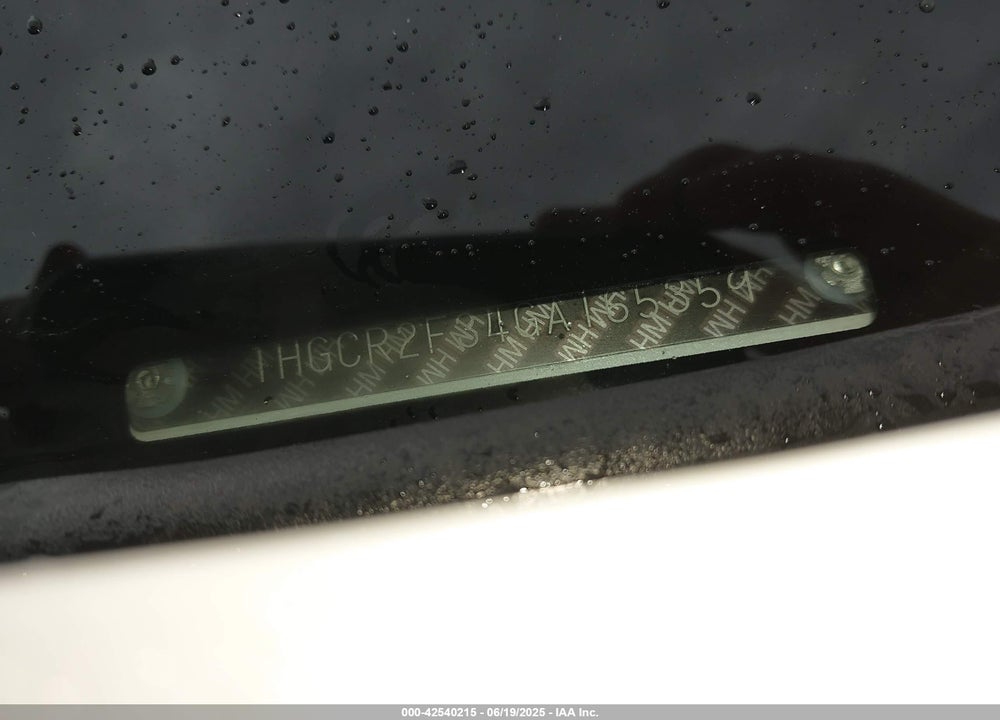 2016 HONDA ACCORD VIN: 1HGCR2F34GA165359