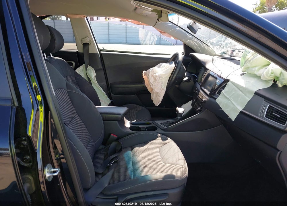2019 KIA NIRO VIN: KNDCB3LC4K5219466