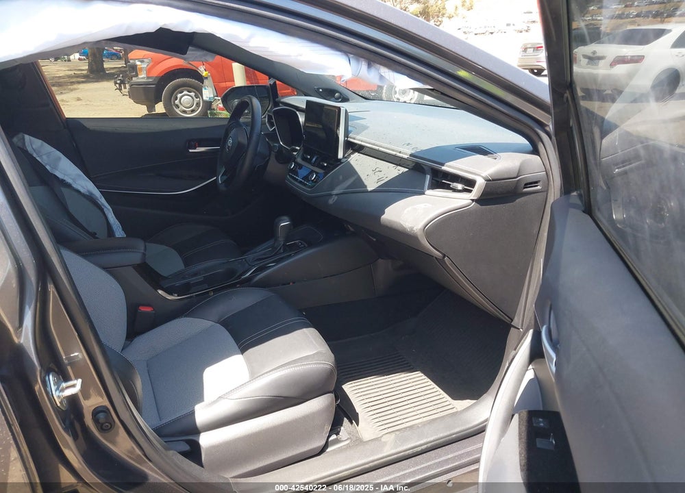2023 TOYOTA COROLLA VIN: JTNC4MBE2P3207012