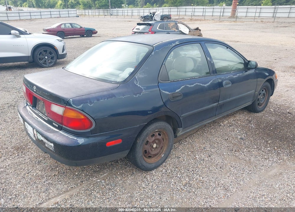 1998 MAZDA PROTEGE DX/LX VIN: JM1BC1414W0231436