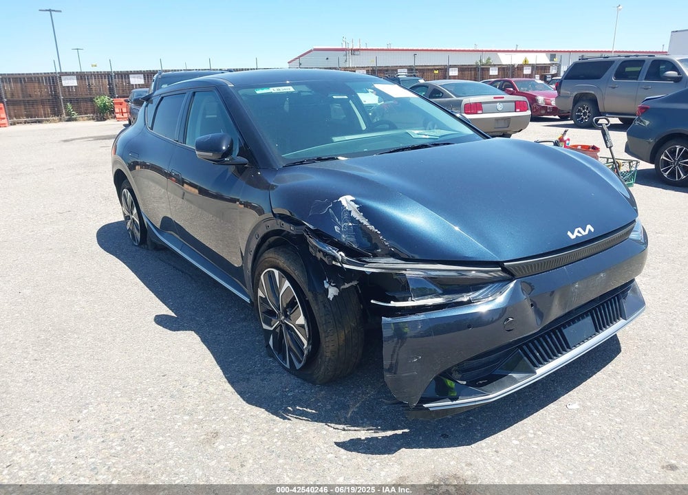2024 KIA EV6 WIND VIN: KNDC3DLC6R5199220