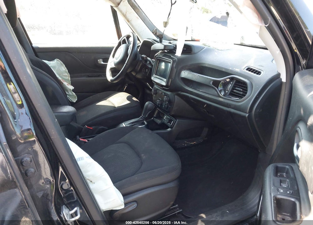 2018 JEEP RENEGADE VIN: ZACCJABB0JPJ07945