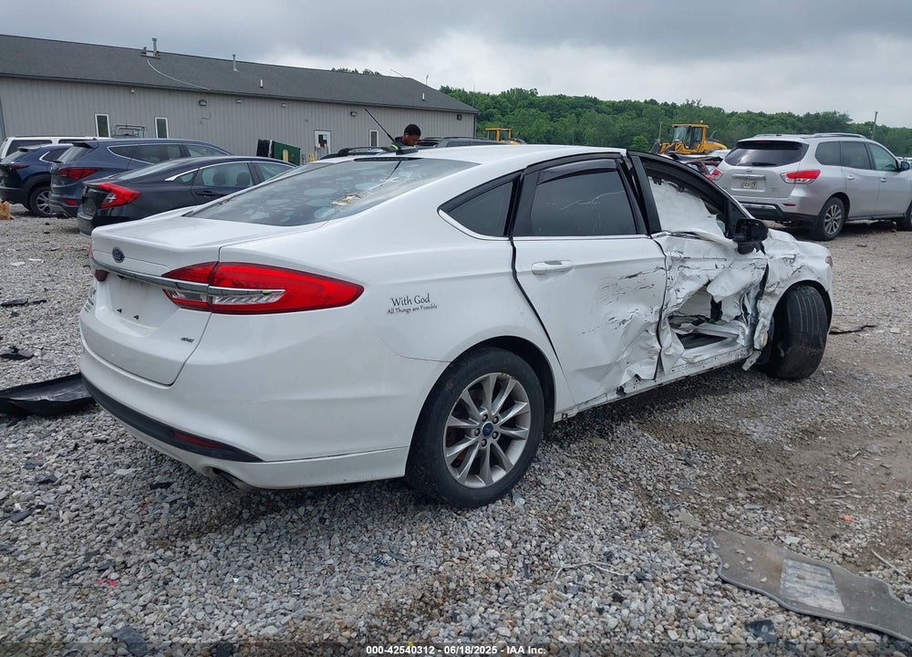 2017 FORD FUSION VIN: 3FA6P0H74HR181449