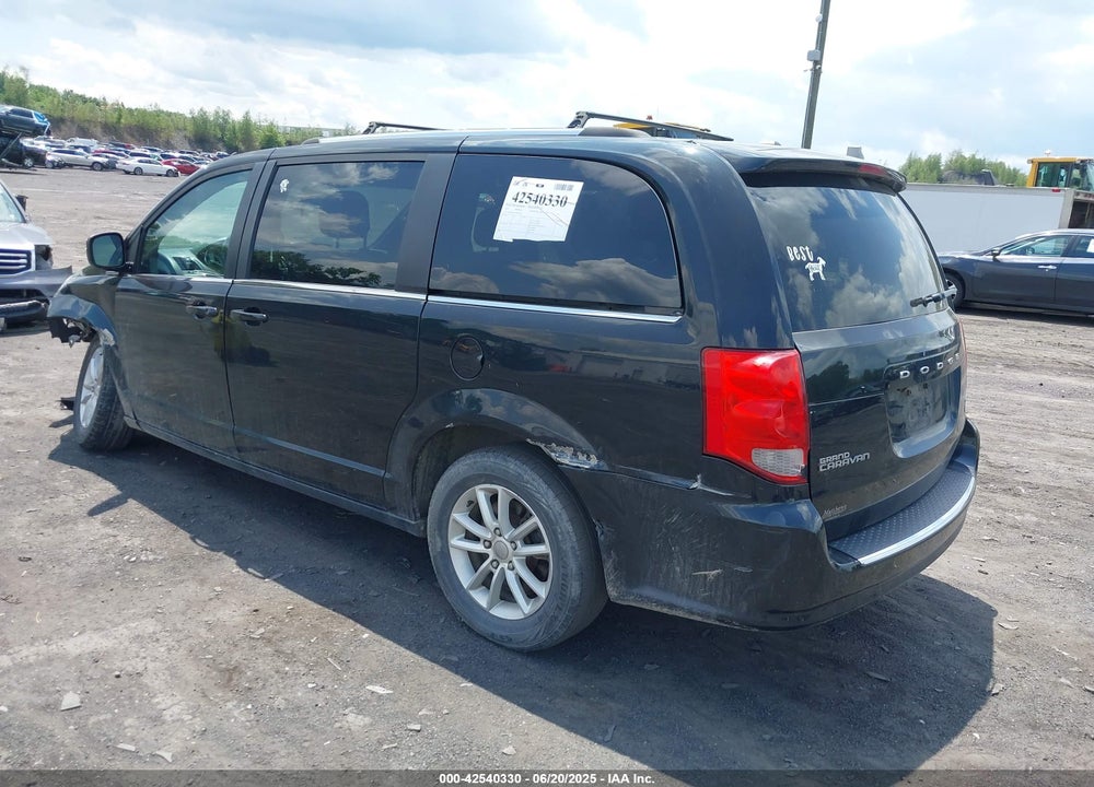 2018 DODGE GRAND CARAVAN SXT VIN: 2C4RDGCG9JR208057