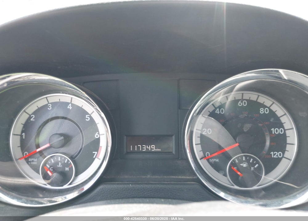 2018 DODGE GRAND CARAVAN SXT VIN: 2C4RDGCG9JR208057
