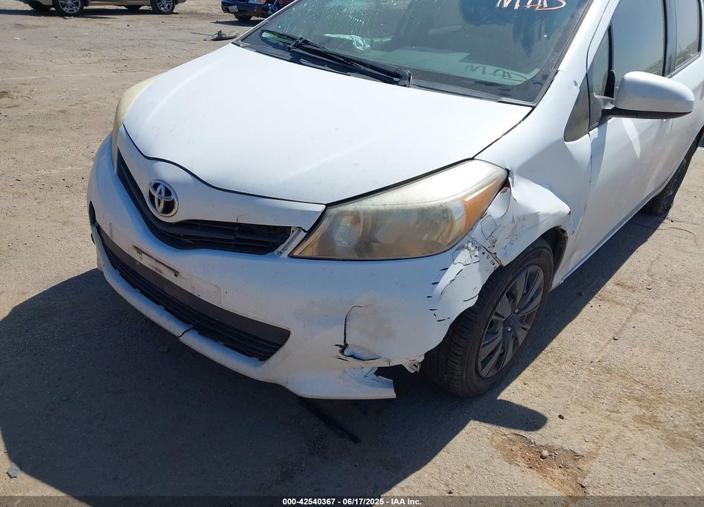 2013 TOYOTA YARIS LE VIN: JTDKTUD3XDD557041