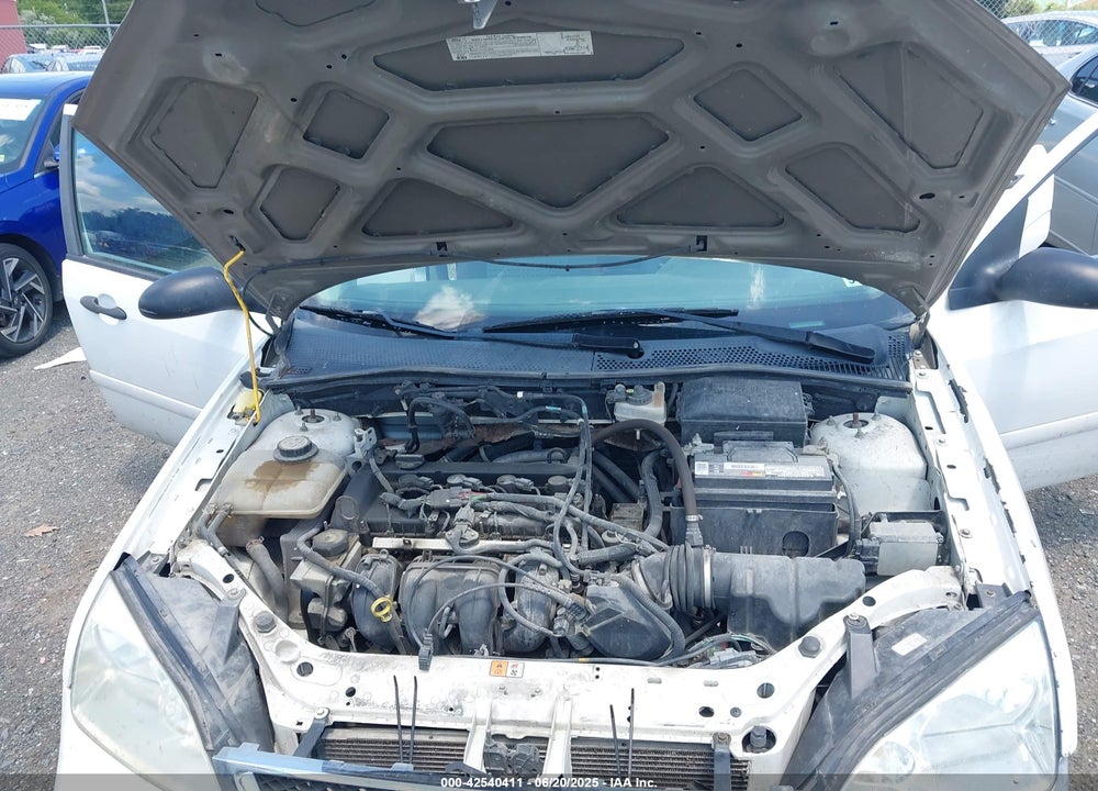 2007 FORD FOCUS VIN: 1FAFP34N47W183106