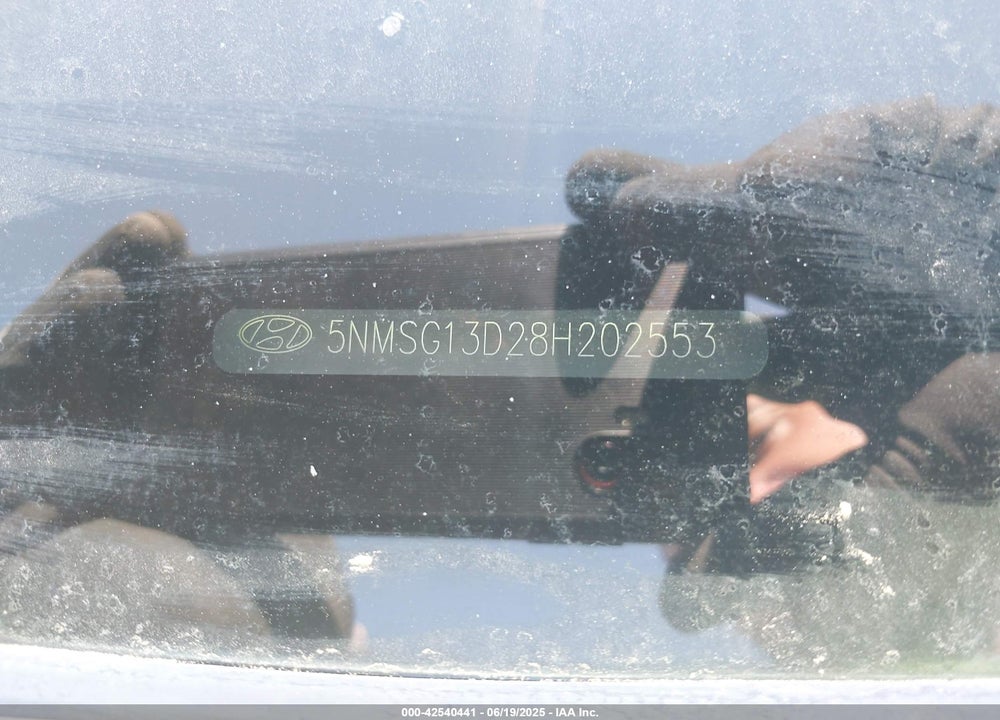 2008 HYUNDAI SANTA FE GLS VIN: 5NMSG13D28H202553