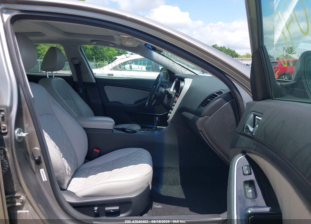 2015 KIA OPTIMA SXL TURBO VIN: 5XXGR4A66FG424451