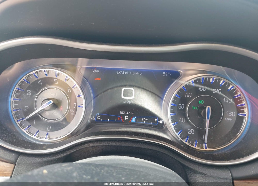 2015 CHRYSLER 300 VIN: 2C3CCAPT2FH905553