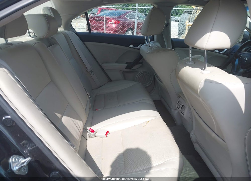 2012 ACURA TSX VIN: JH4CU2F46CC002120