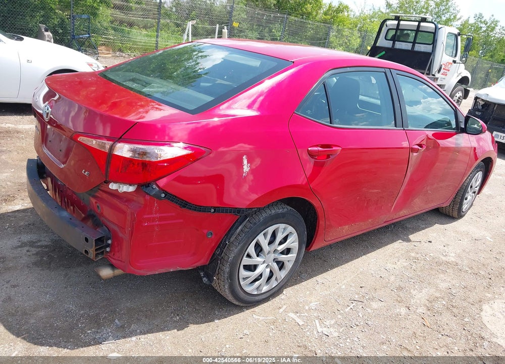 2018 TOYOTA COROLLA LE VIN: 2T1BURHE7JC105479