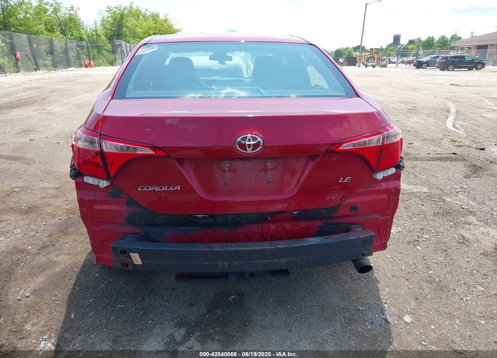 2018 TOYOTA COROLLA LE VIN: 2T1BURHE7JC105479